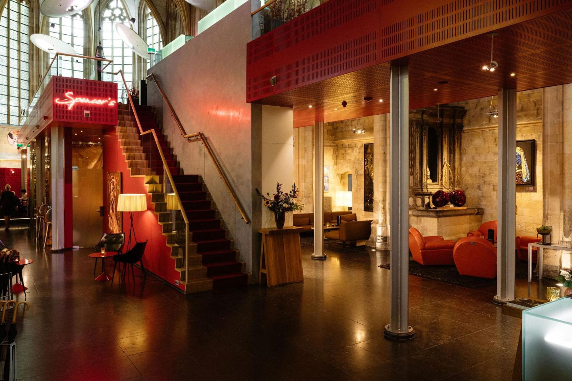 فندق كرايشرهوتل ماستريخت ماسترخت المظهر الخارجي الصورة The interior of the hotel