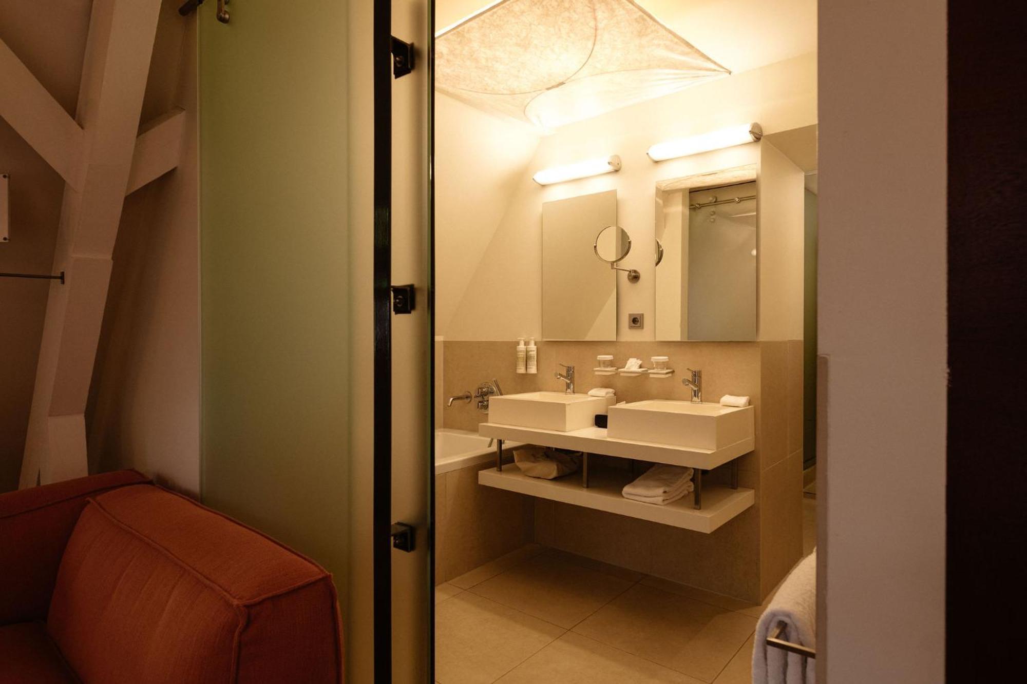 فندق كرايشرهوتل ماستريخت ماسترخت الغرفة الصورة Bathroom